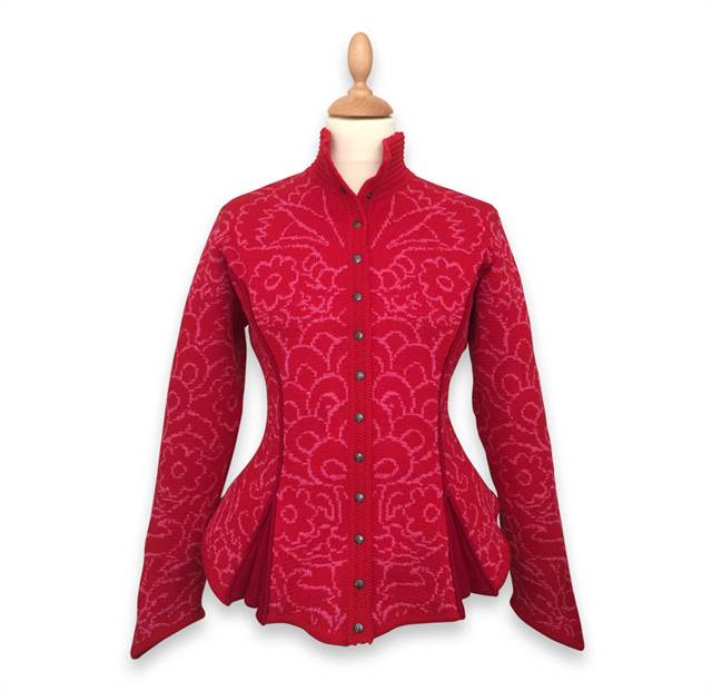 Margrete 1.s jakke - rød og pink med mørkerød slids