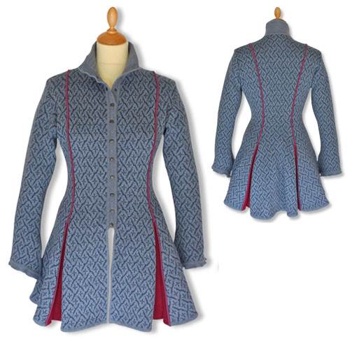 Lang blå jakke med slidser fra 1700-tallet