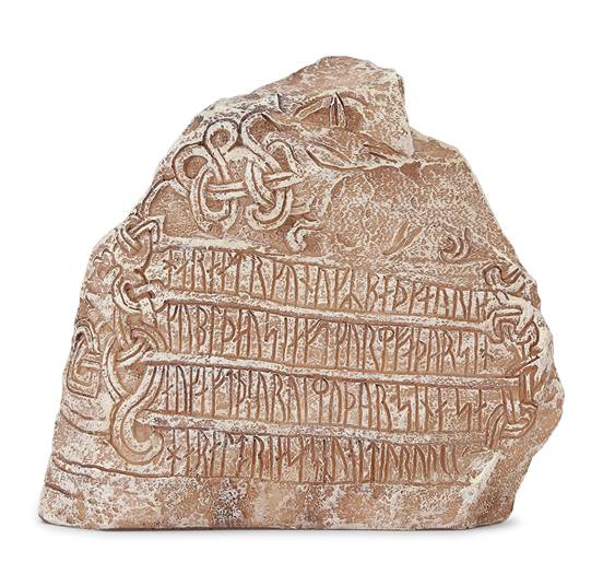 Lille kopi af den store runesten i Jelling